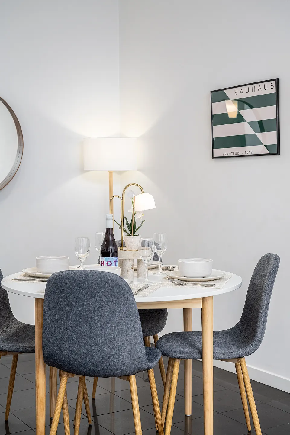 Spacious Queen Vic Market Apartment photo