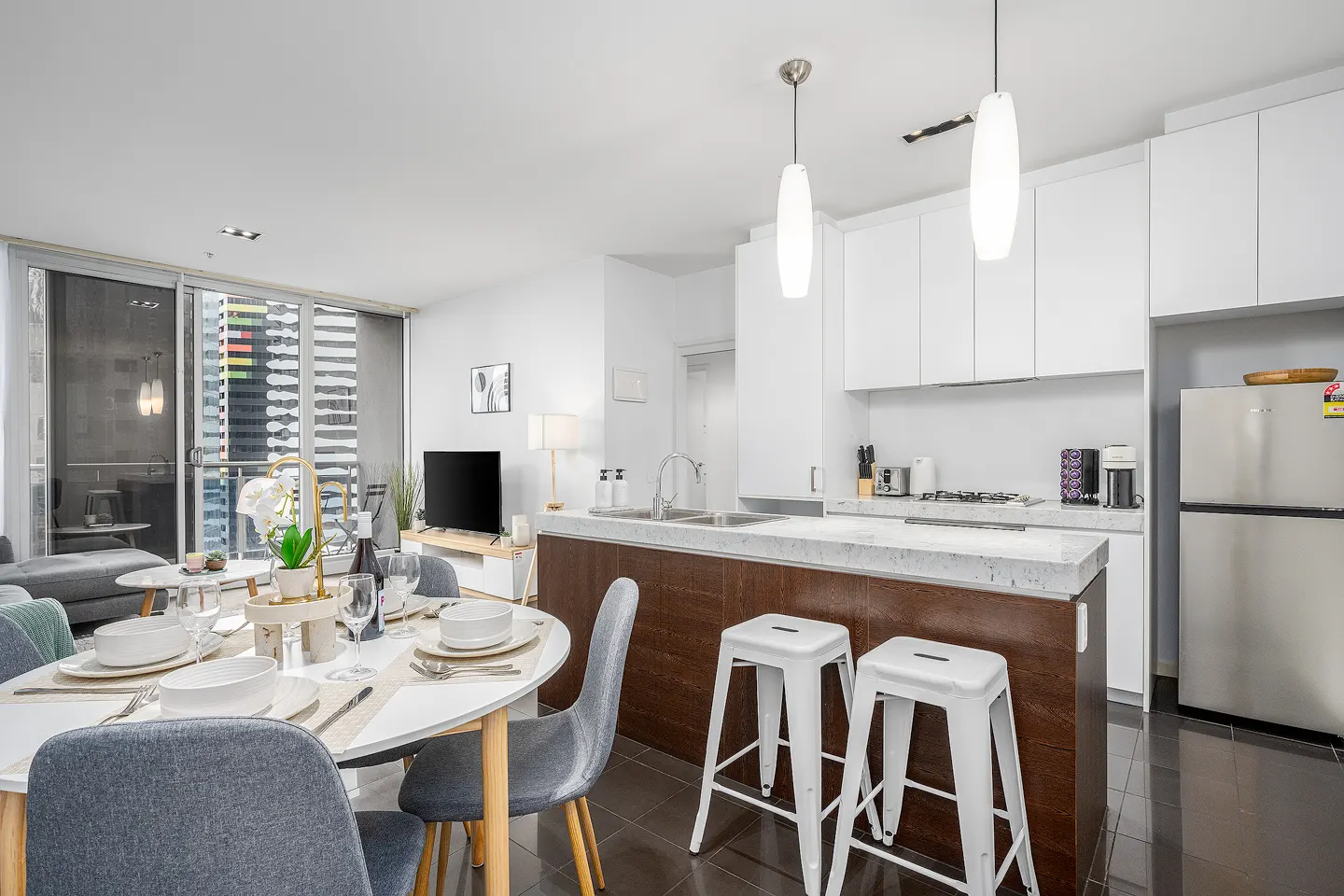 Spacious Queen Vic Market Apartment photo
